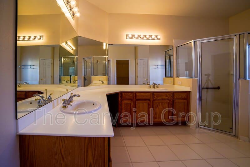 Poinciana House: 1196 Glendora Road North