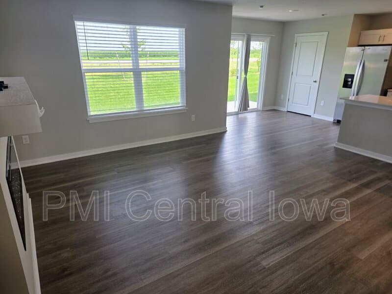 Ankeny Townhome: 1631 Northeast Crossing Oaks Lane