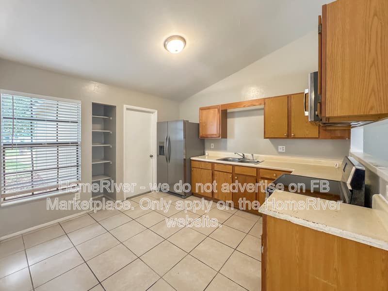 Cape Coral House: 1720 SW 3rd Pl