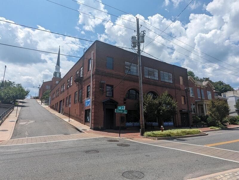 Lynchburg Condo: 305 6th Street - 302