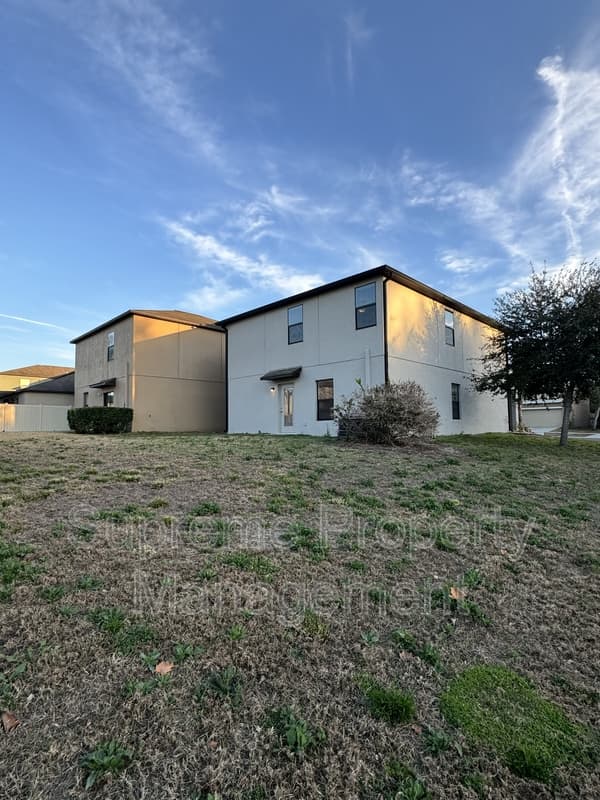 Riverview House: 12716 Lemon Pepper Drive