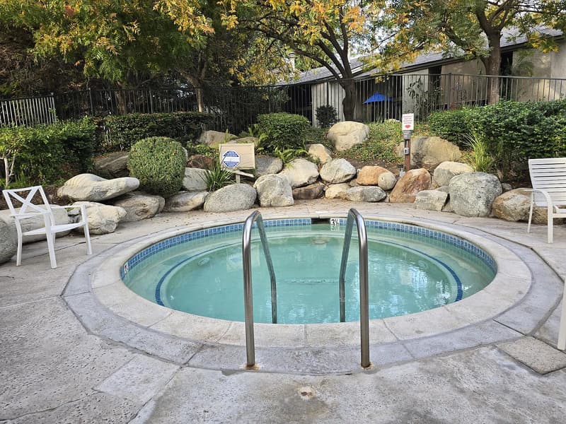 Orange Condo: 4900 E Chapman Ave
