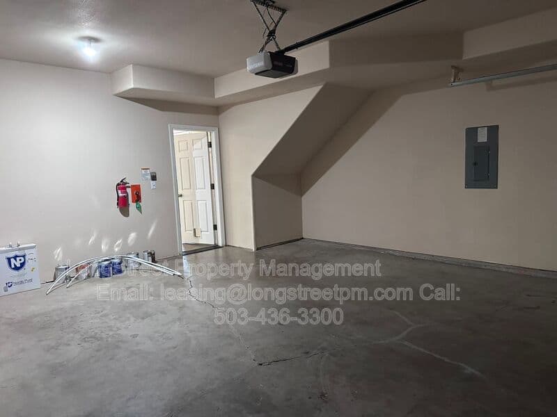 Tigard Townhome: 14795 SW Fern St