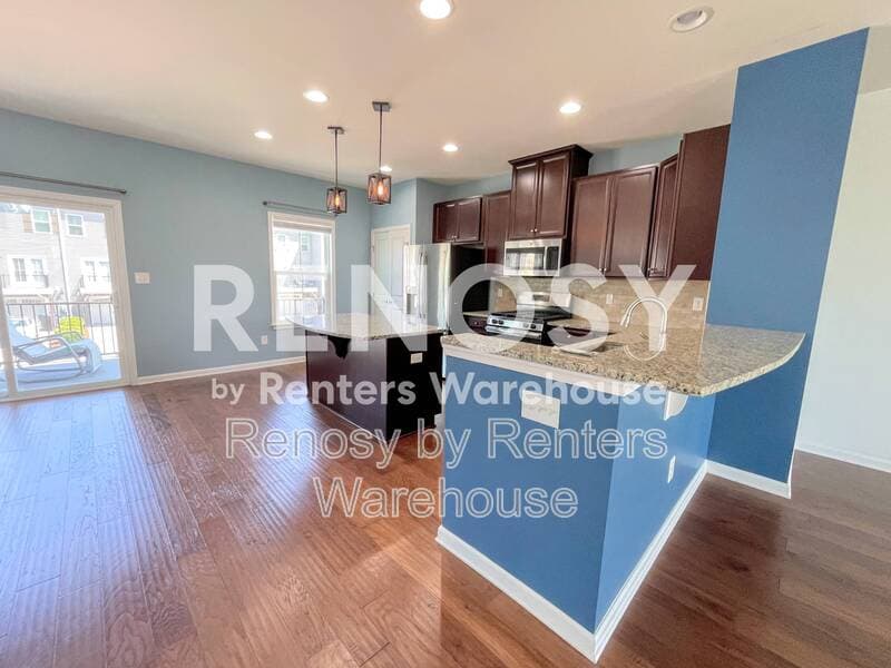 Virginia Beach House: 5657 Freewill Lane