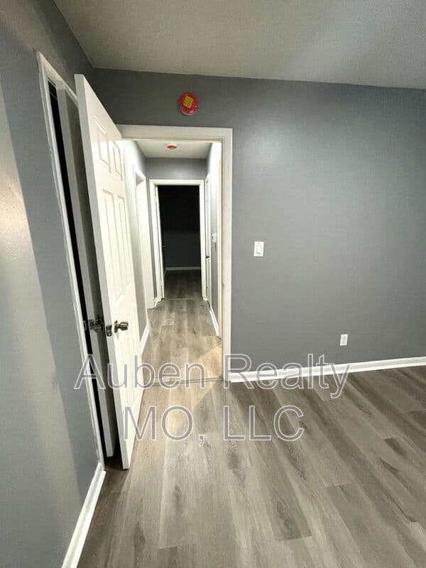 Kansas City Condo: 3143 Puckett Rd