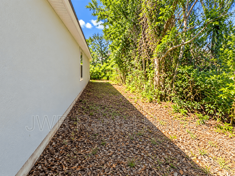 Jacksonville House: 4016 Spring Glen Rd