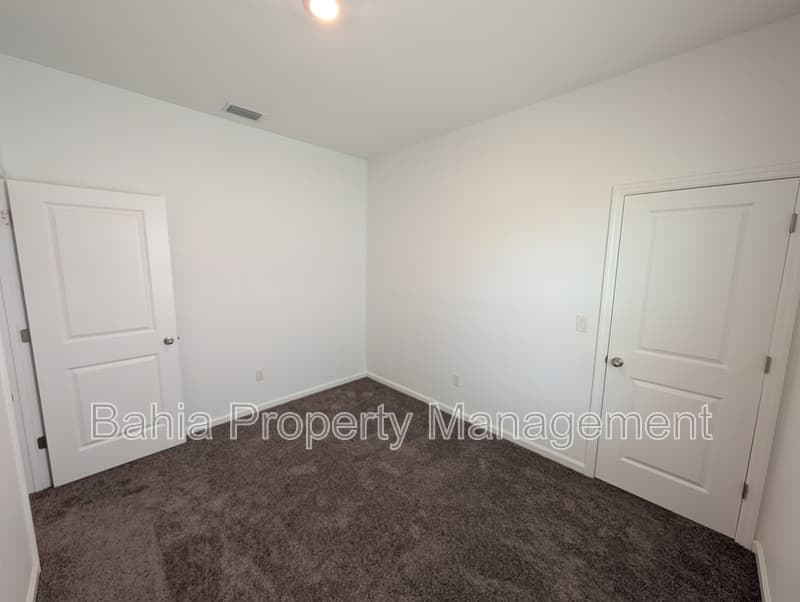 Zephyrhills House: 35491 Shade Fern Ln