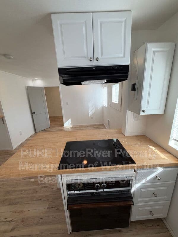 Tacoma House: 3516 S 10th Street