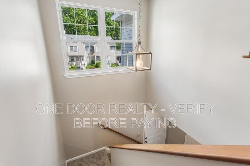 Williamsburg Townhome: 5306 Aden Court