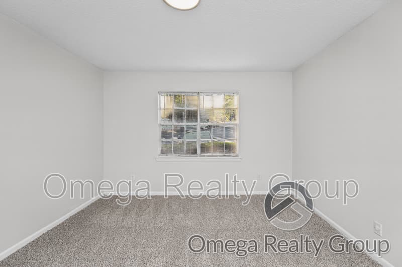 Hoover Apartment: 3311 Woodley Ct