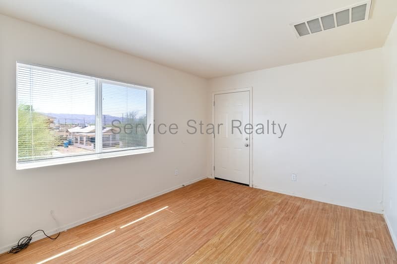 Phoenix Condo: 2510 E Pueblo Ave