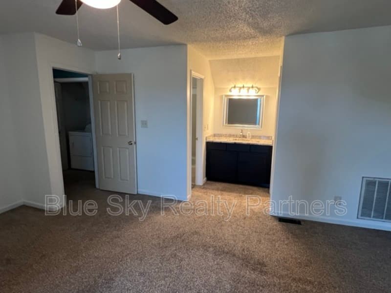 Knoxville Condo: 2119 Silverbrook Dr