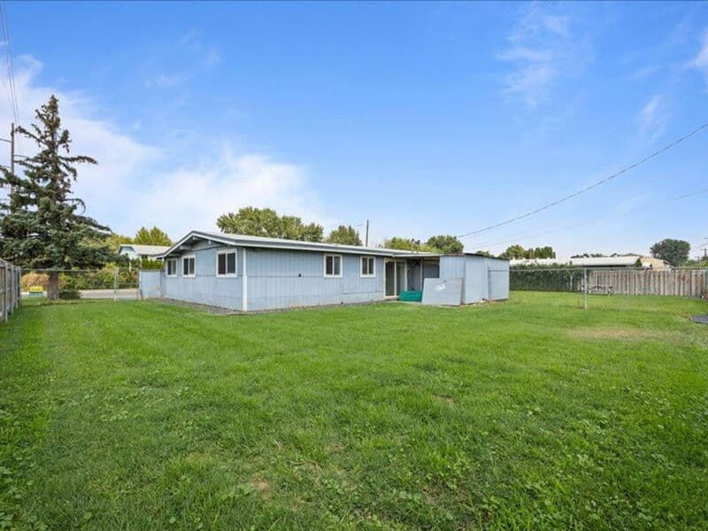 Kennewick Condo: 3517 W. 1st Place