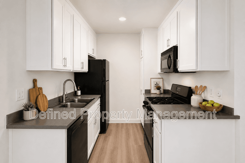 Tarzana Condo: 5931 Reseda Blvd. 207