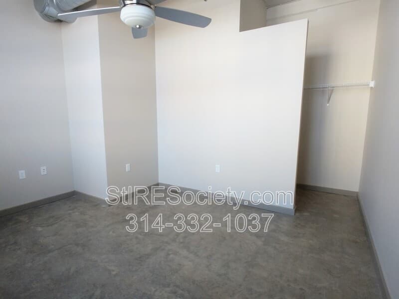 Saint Louis Apartment: 8125 Michigan Ave