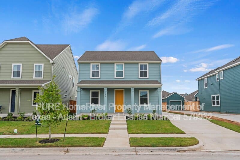 Taylor House: 106 Cherry Blossom Ln