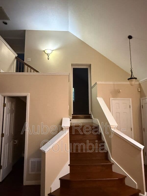 Irmo House: 108 Riverwalk Ct