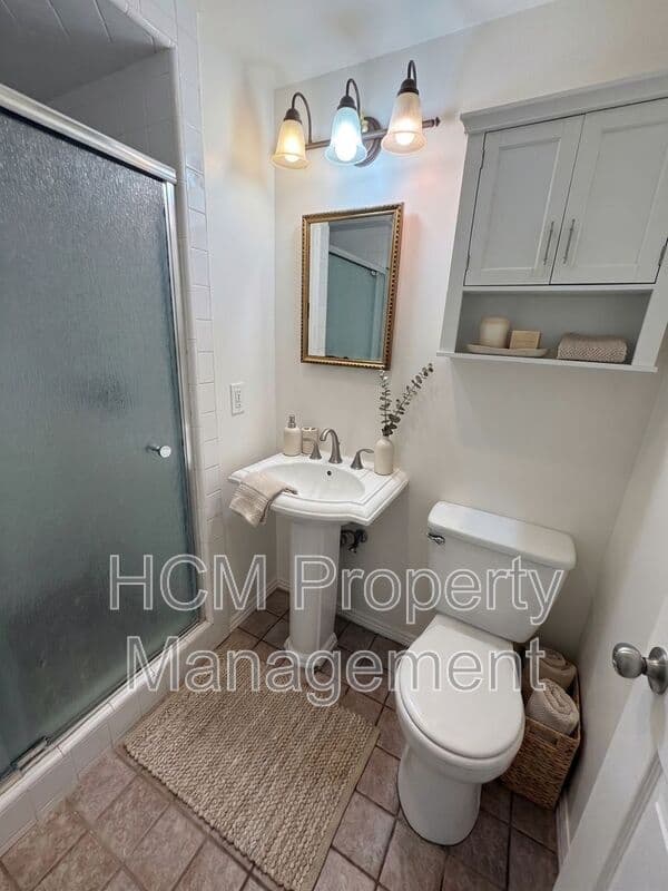 Huntington Beach House: 16402 Birdie Ln
