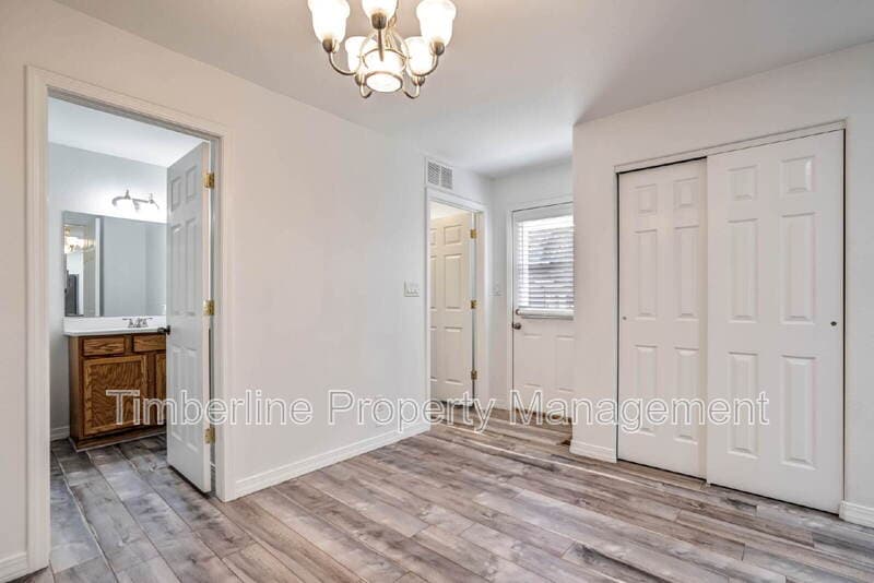 Monument House: 339 Fourth Street