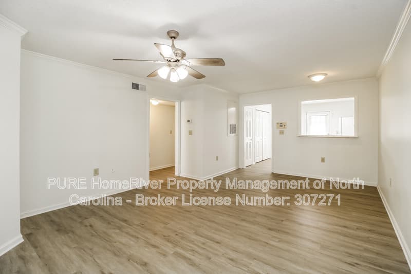 High Point Condo: 2630 Ingleside Dr