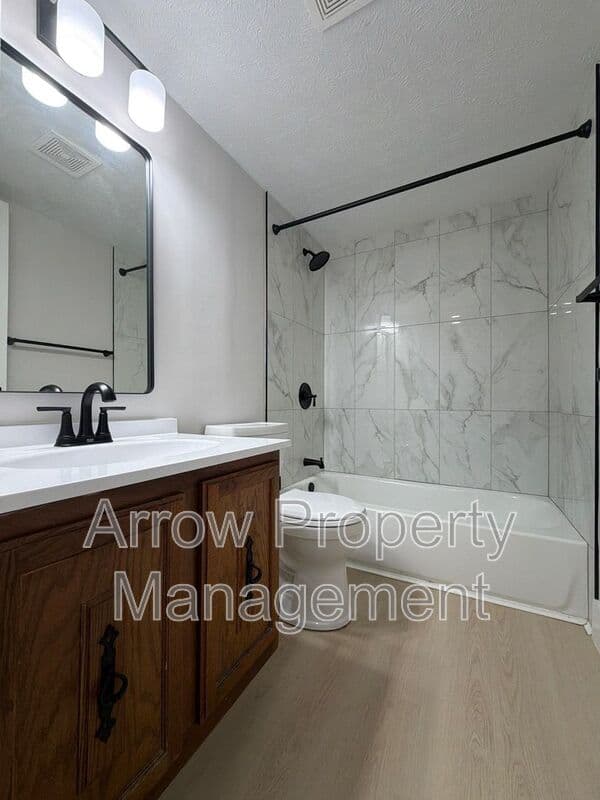 Lincoln Condo: 1429 North 34th Street