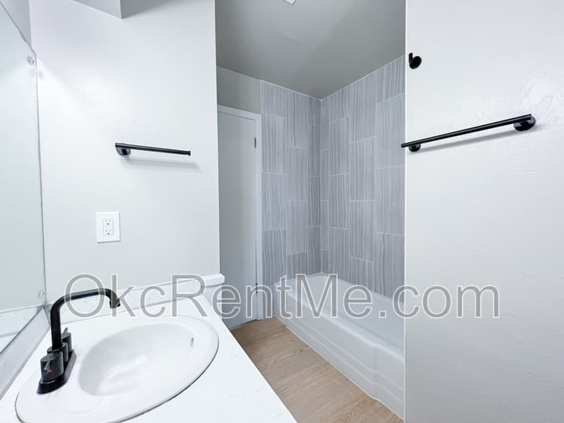 Oklahoma City House: 1428 SW 62nd St