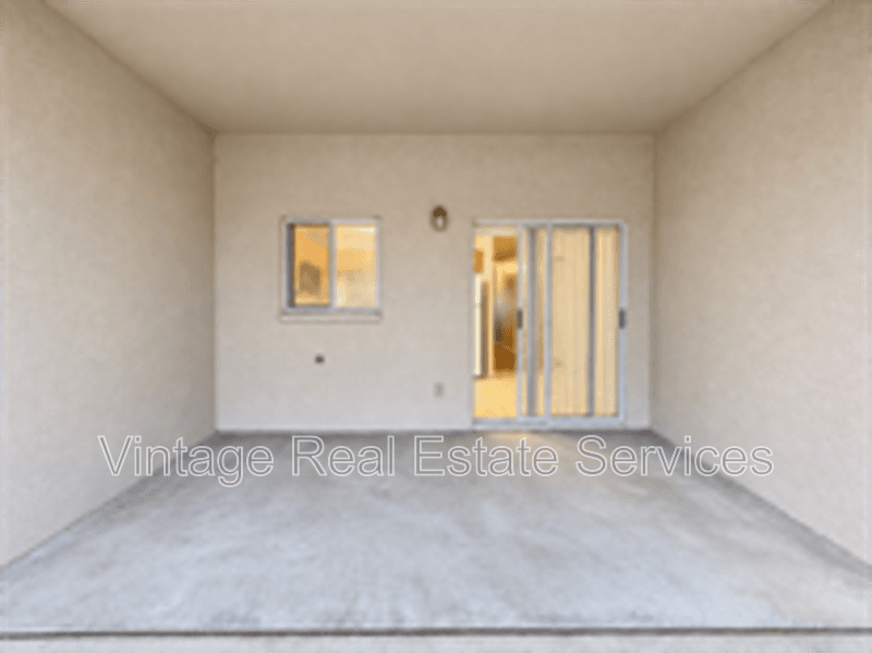 Brandon Townhome: 2260 Fluorshire Dr