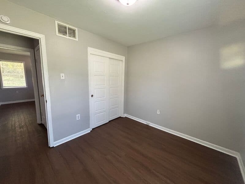 Memphis House: 2771 Northmeade Ave