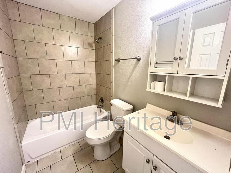 Fayetteville Condo: 103 W Martin Luther King Jr Blvd