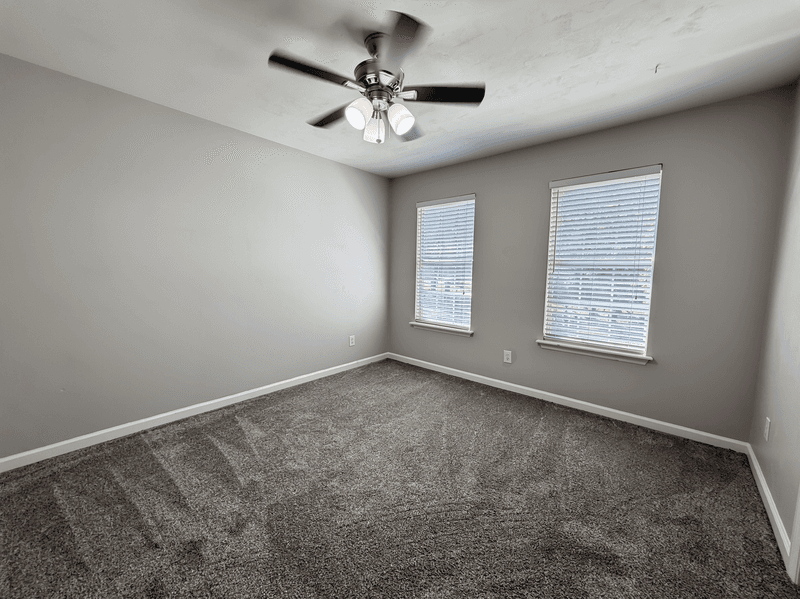 Tallahassee House: 1829 Wagon Wheel Cir W