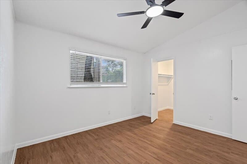 Austin Condo: 3704 Speedway #203