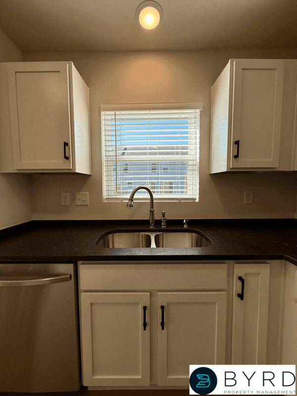 Henrico Townhome: 921 Encore Autumn Lane