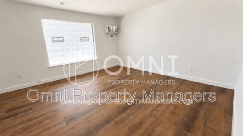 Detroit Condo: 11360 Wyoming Ave