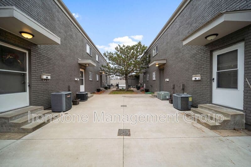 Tulsa House: 3636 S Indianapolis Ave