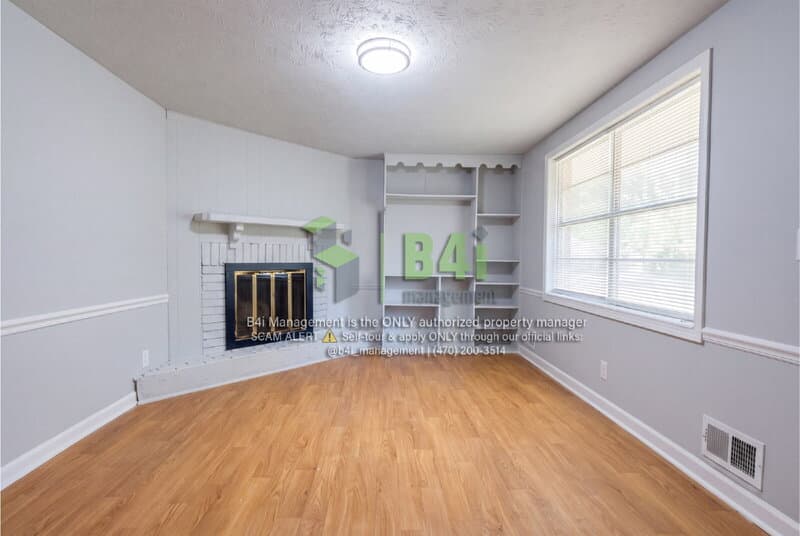Douglasville House: 6331 Garnet Drive