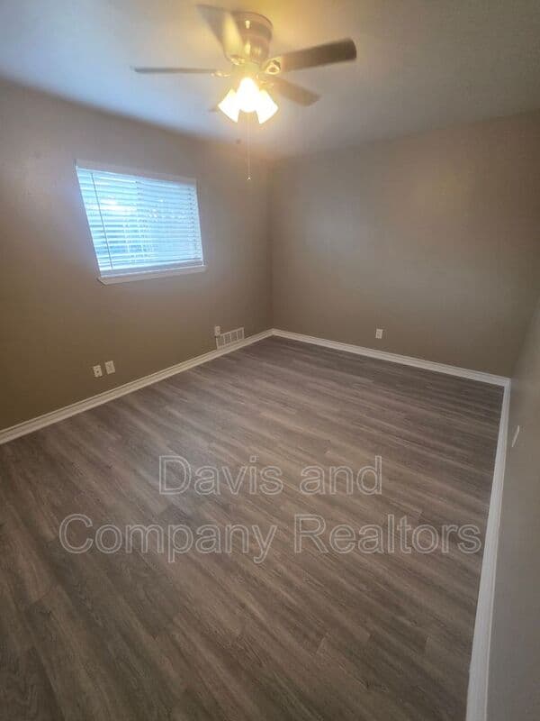 Midland Condo: 2910 W Michigan Ave