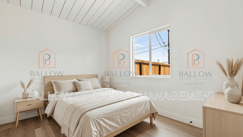 San Diego House: 4880-82 Cole Street