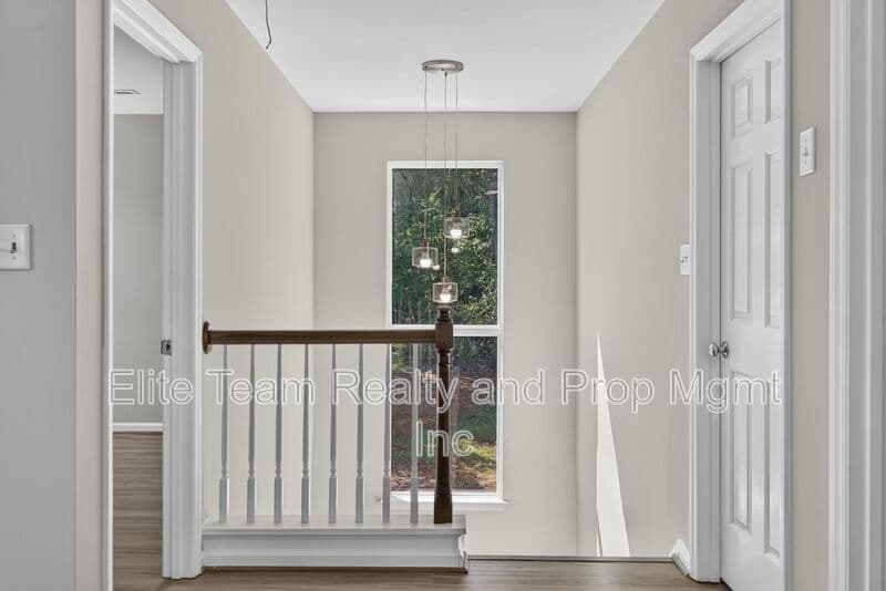 Charlotte House: 9119 Stone Abbey Place