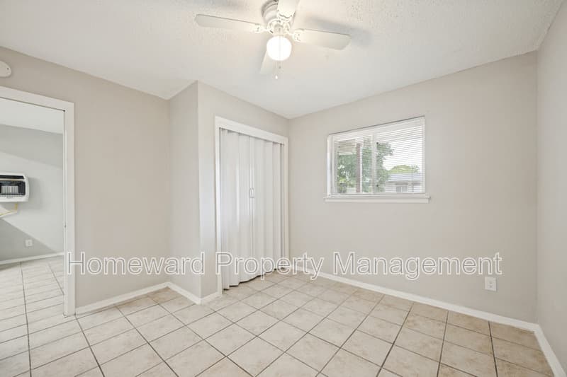 Denison Condo: 1001 West Elm Street - 204