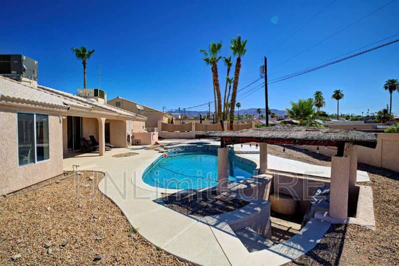 Lake Havasu City House: 304 Acoma Blvd S
