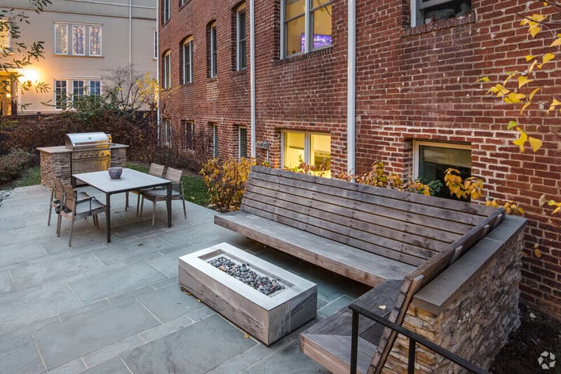 Washington Apartment: 529 G Street Southeast