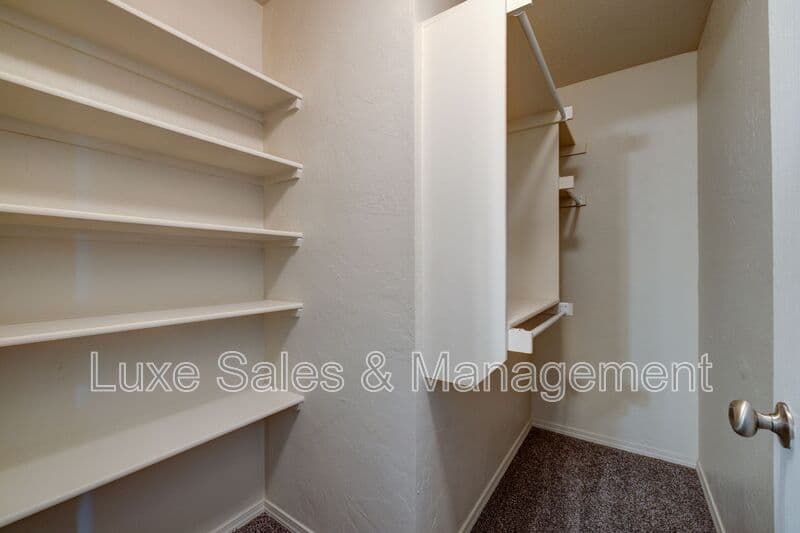 Oklahoma City House: 9604 SW 17th Street