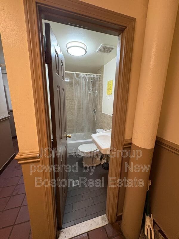 Jamaica Plain Condo: 191 Green St