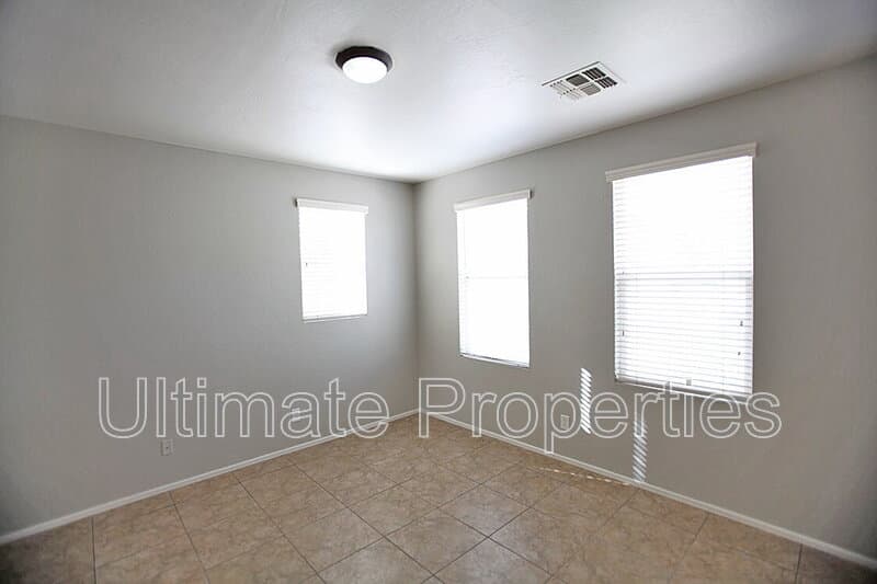Phoenix House: 5313 W Albeniz Pl
