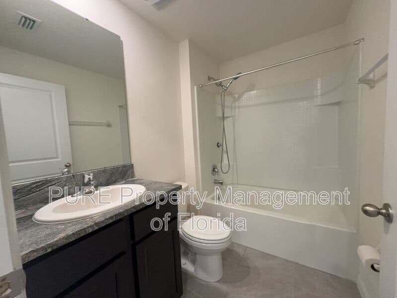 Ocala House: 5527 SW 43rd Ct
