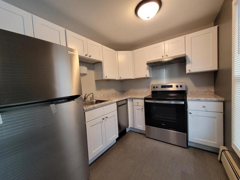 Green Bay Condo: 401 South Van Buren Street - 9