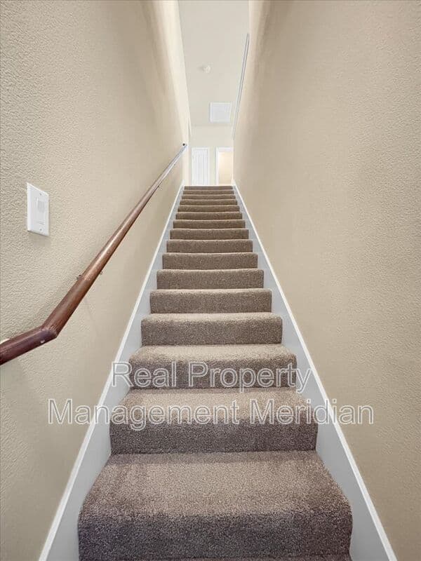 Fort Worth House: 12312 Walden wood Dr