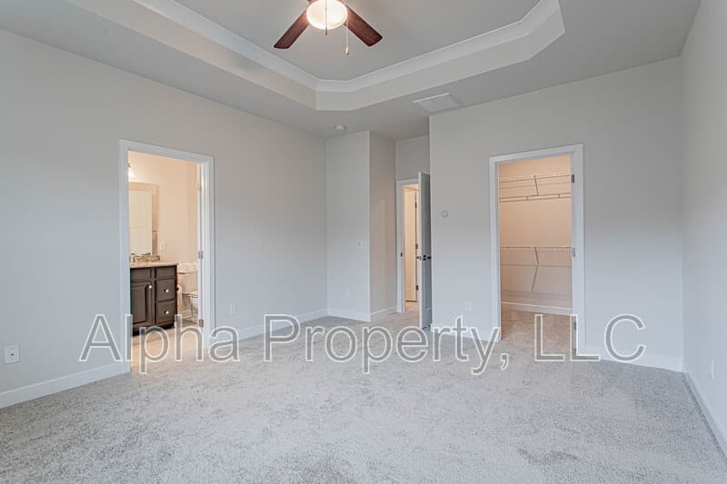 Greenville Townhome: 3 Itasca Dr