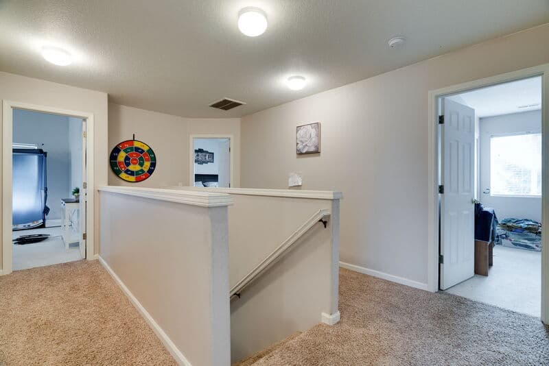 Portland House: 16552 Northeast Pacific Terrace