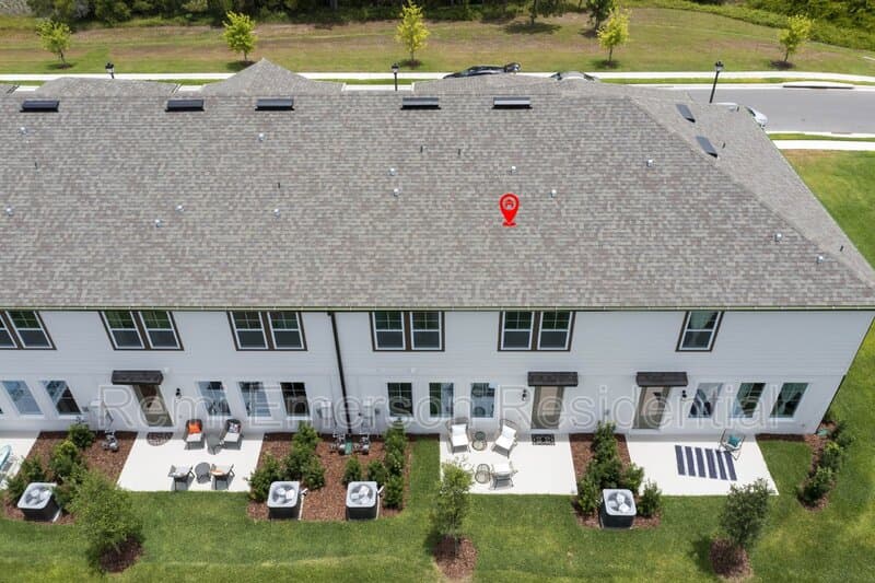 Davenport Townhome: 624 Benoi Drive